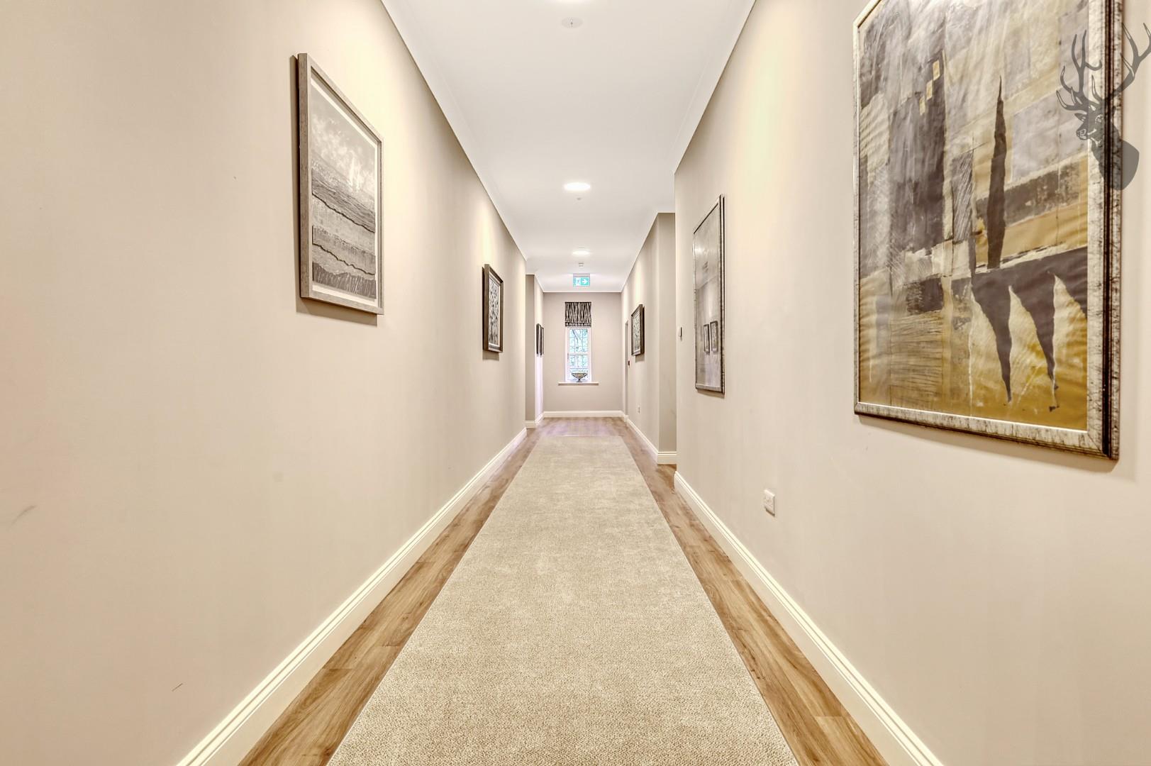 Property For Sale Lambourne Road, Chigwell, IG7 2 Bedroom Apartment