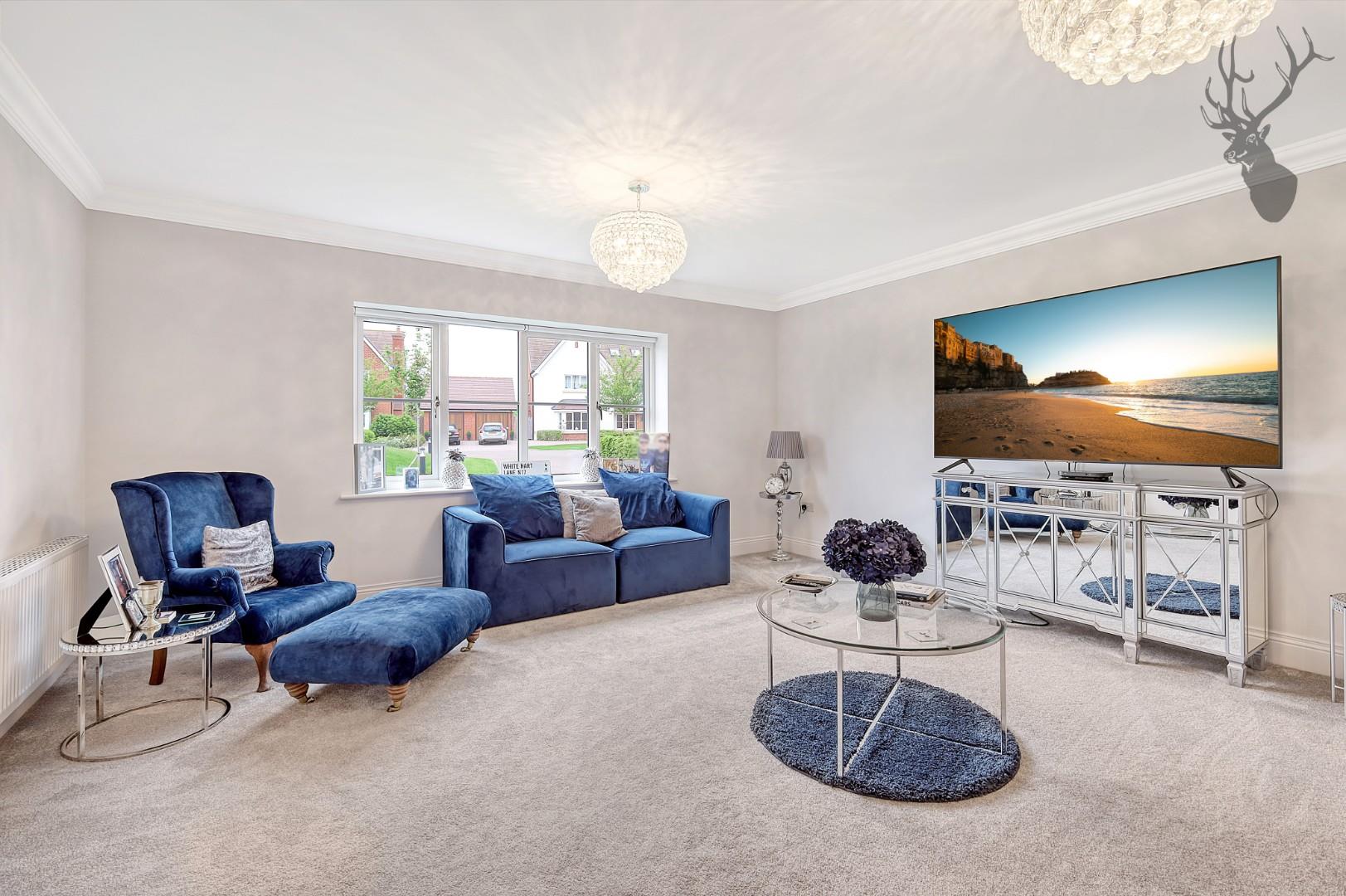 Property For Sale Langland Place, Roydon, CM19 6 Bedroom House