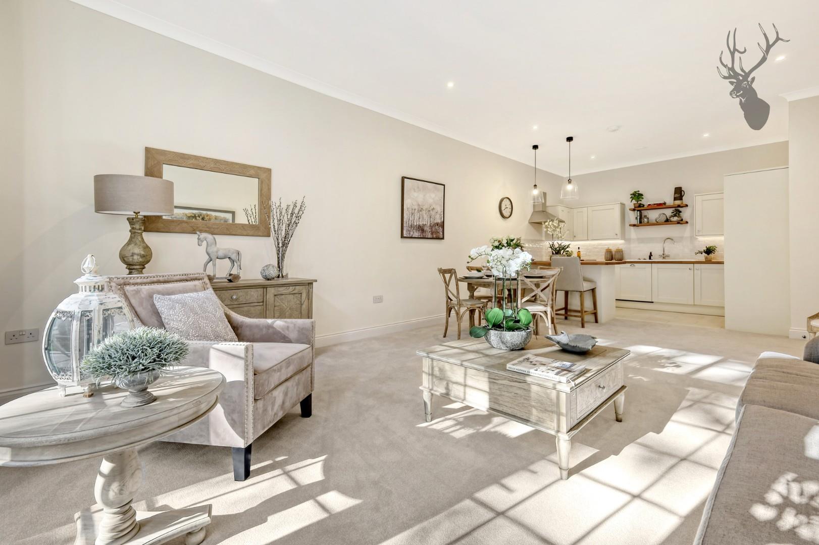 Property For Sale Lambourne Road, Chigwell, IG7 2 Bedroom Apartment