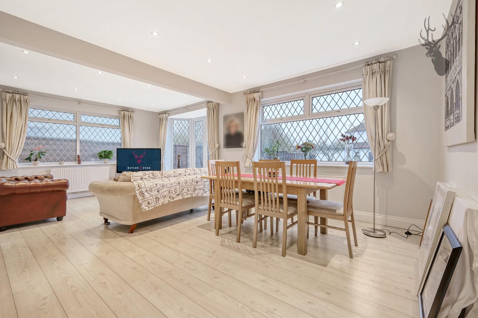 Property For Sale Ewellhurst Road, Ilford, IG5 3 Bedroom Chalet Bungalow Detached through