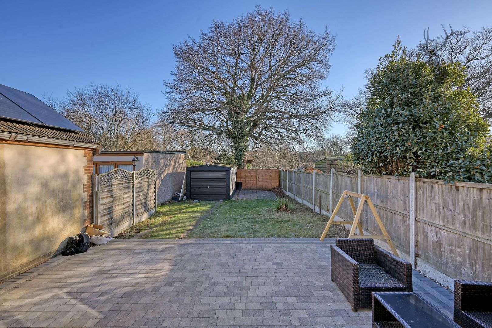 Property For Sale Norfolk Road, Upminster, RM14 3 Bedroom House End