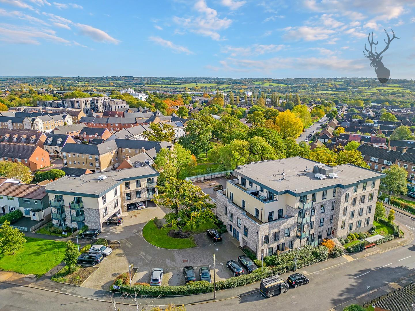 Property To Rent Newmans Lane, Loughton, IG10 2 Bedroom Apartment