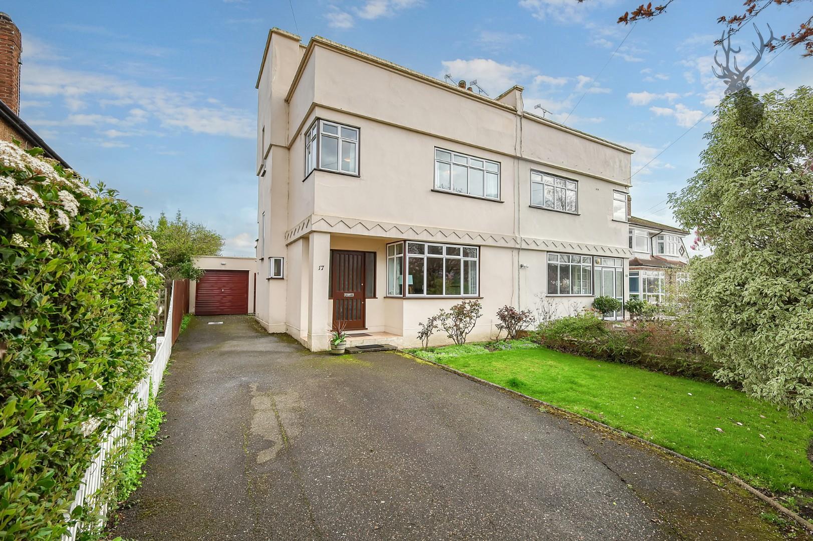 Property For Sale Heath Drive, Theydon Bois, CM16 3 Bedroom House