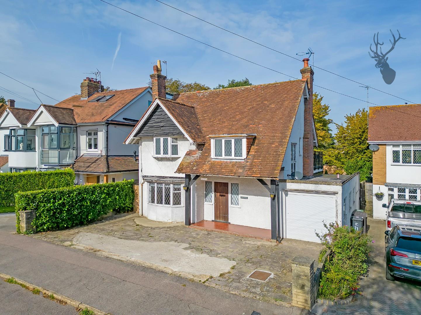 Property For Sale Bury Road, Epping, CM16 3 Bedroom House Detached