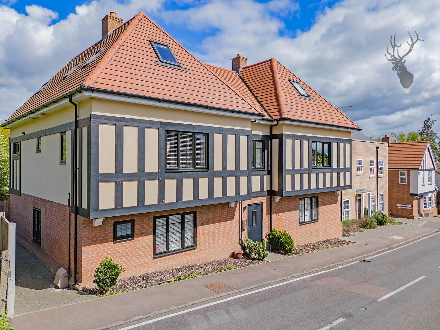 Property For Sale Coppice Row, Theydon Bois, CM16 3 Bedroom Apartment