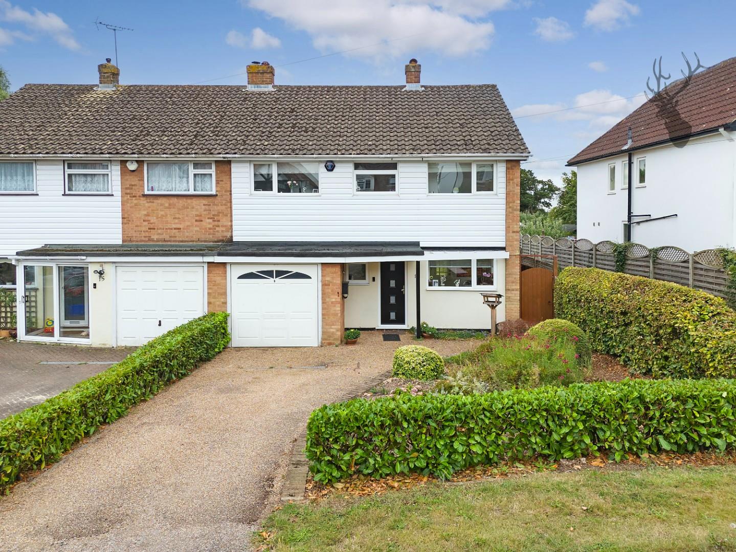 Similar Property: House - Semi-Detached in Theydon Bois