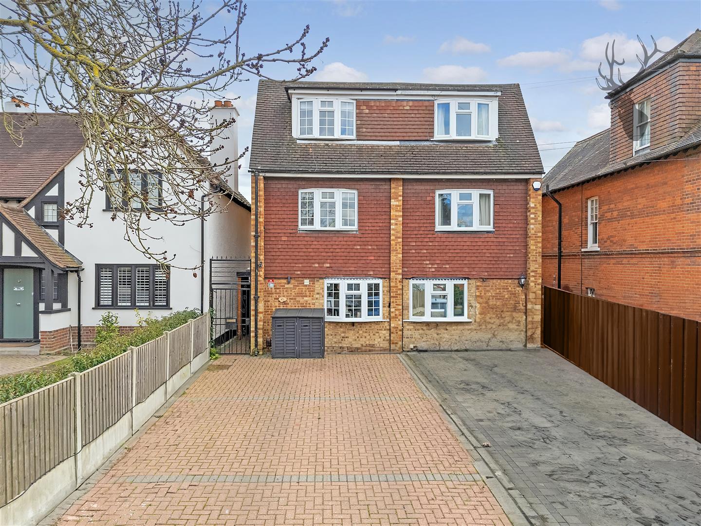 Church Hill Loughton IG10