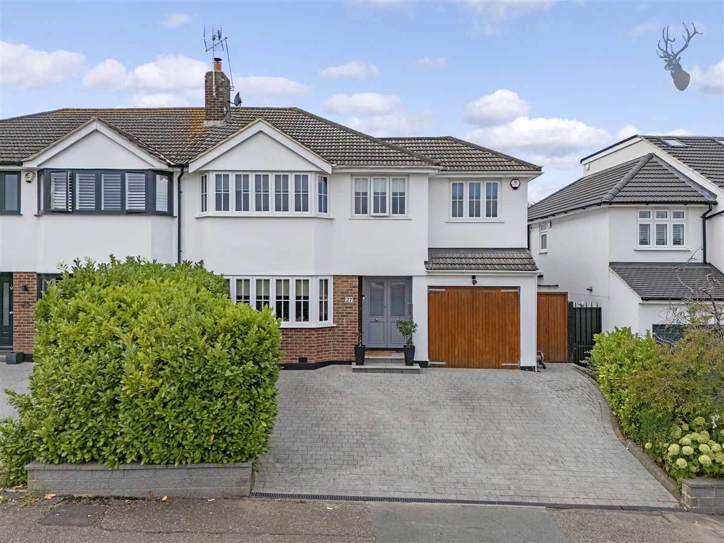 Purlieu Way Theydon Bois Epping CM16