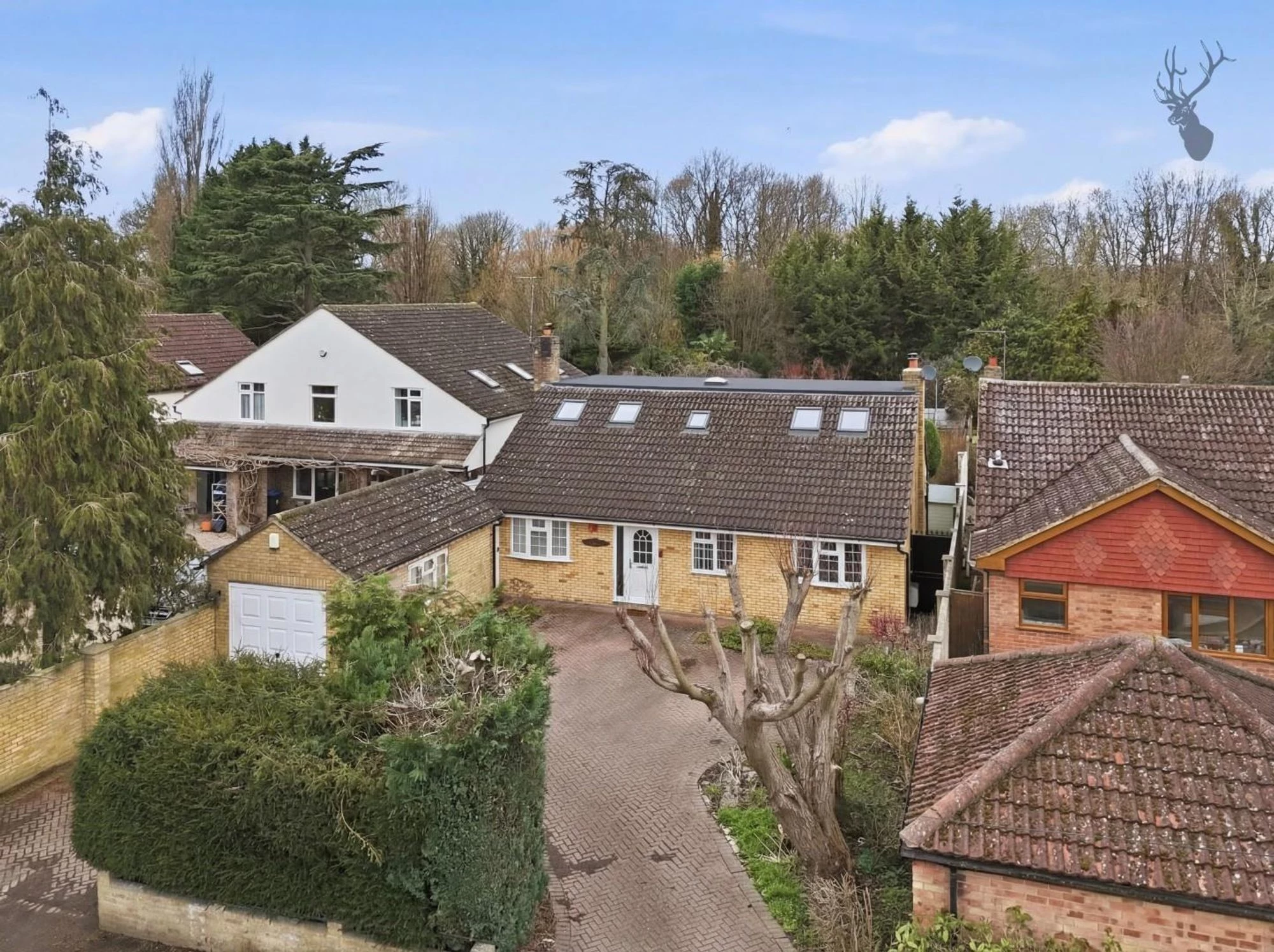 Property photo: Avenue Road, Hoddesdon, EN11