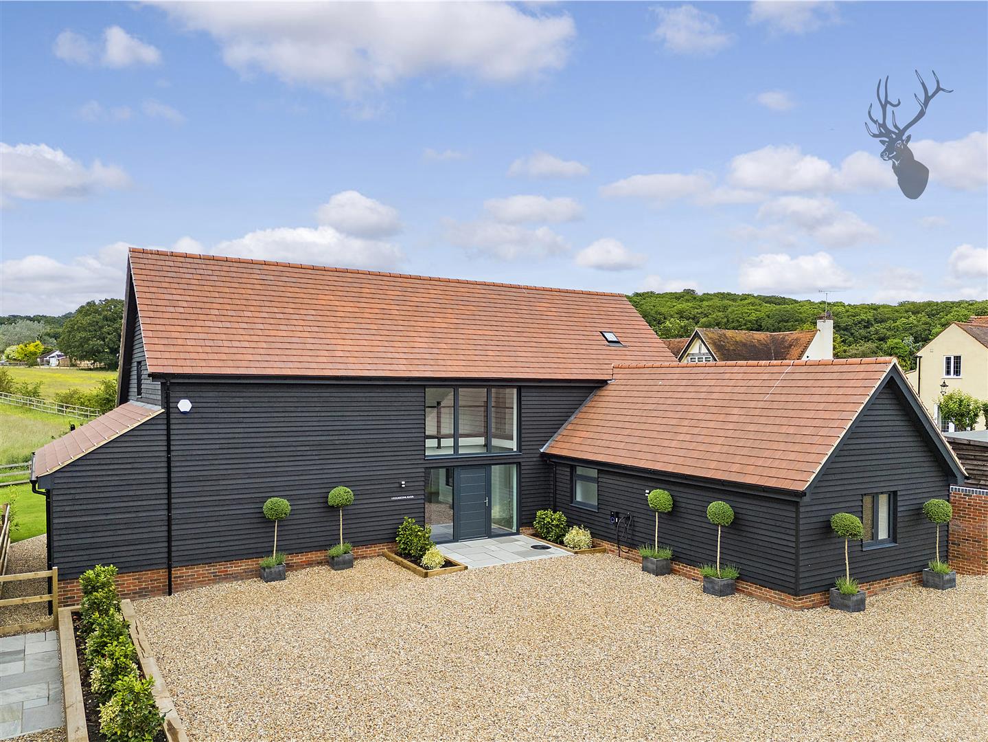 Similar Property: House in Theydon Mount