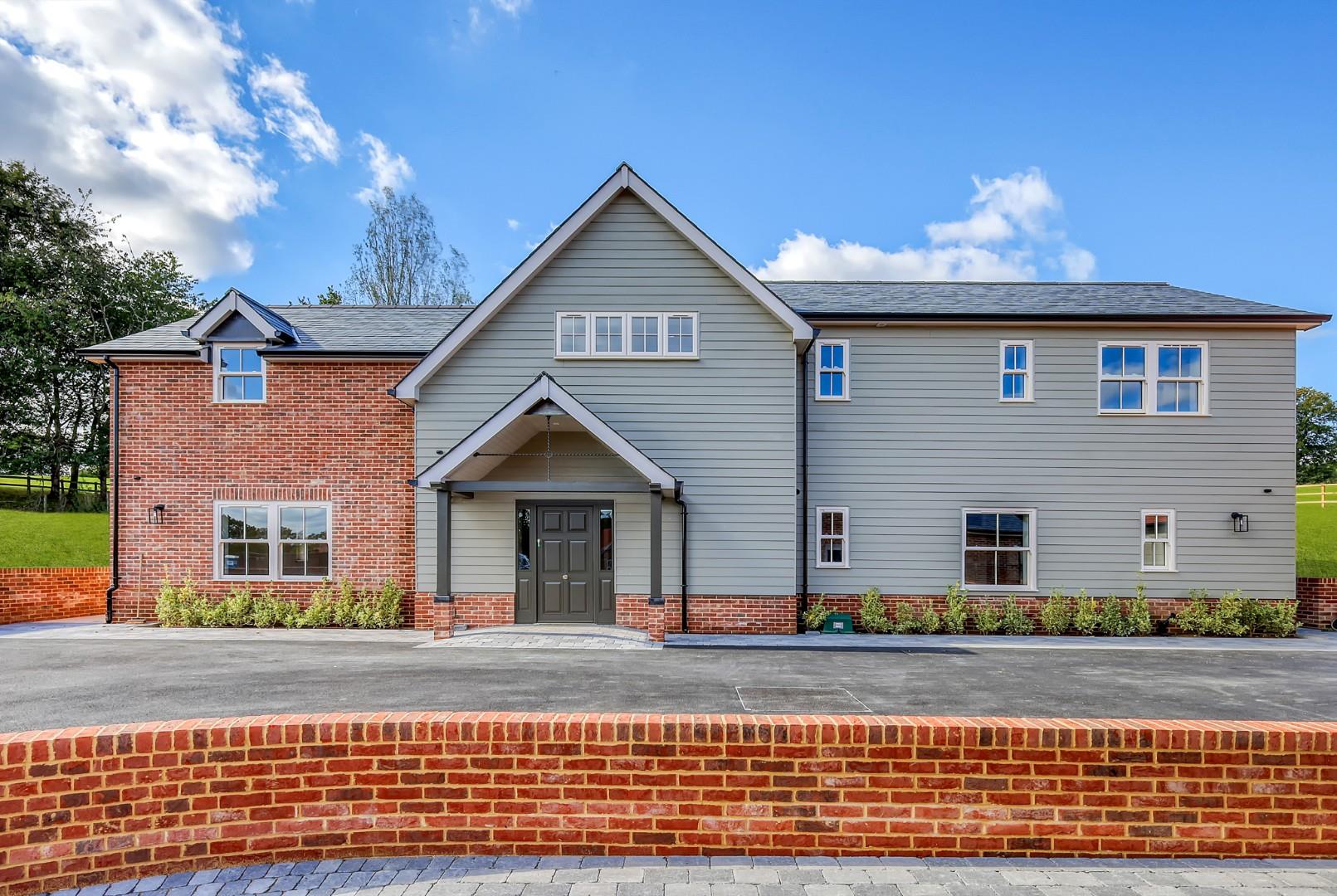 Similar Property: House in 