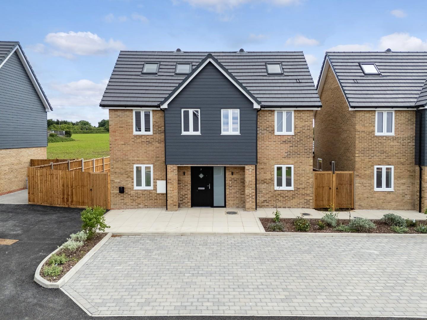 Stapleford Road Stapleford Abbotts RM4