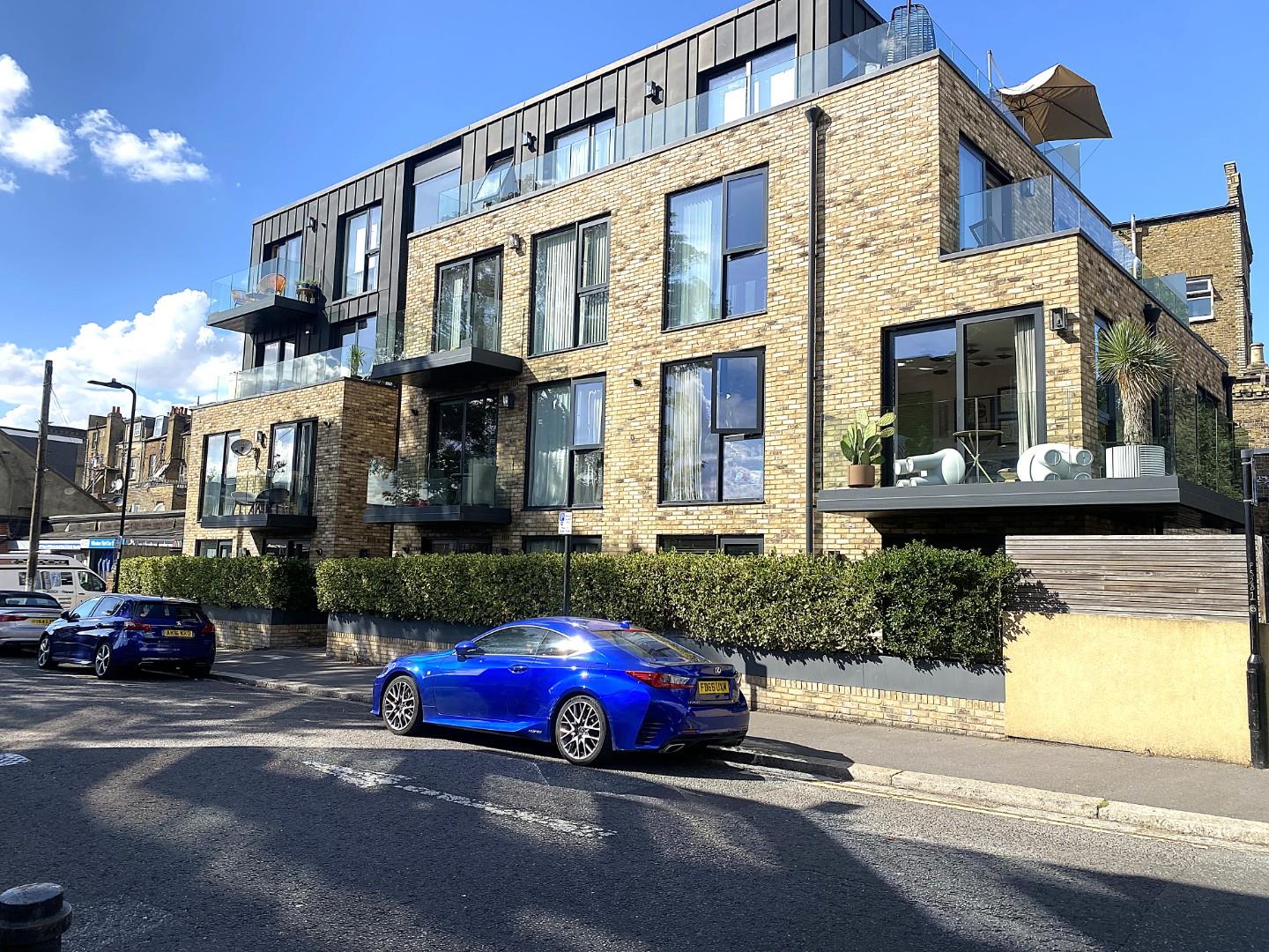 Larden Hall Apartments Essex Park Mews London W3
