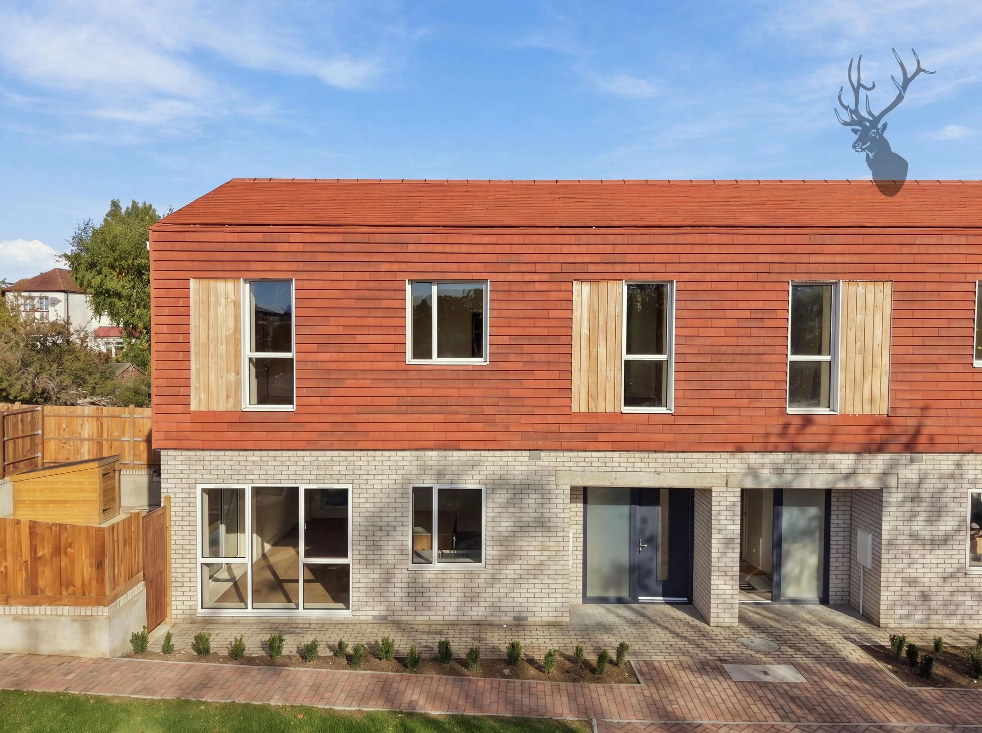 Property photo: Queen Stables, Chingford, E4