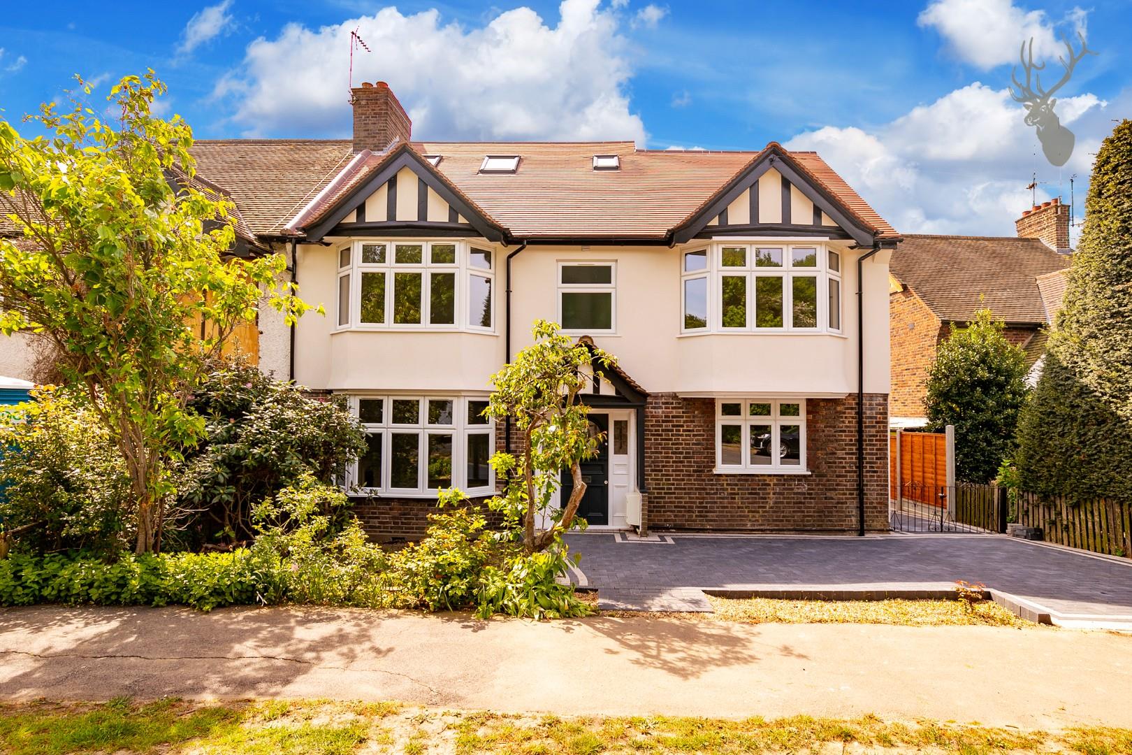 Property For Sale Woodberry Way, Chingford, E4 6 Bedroom House