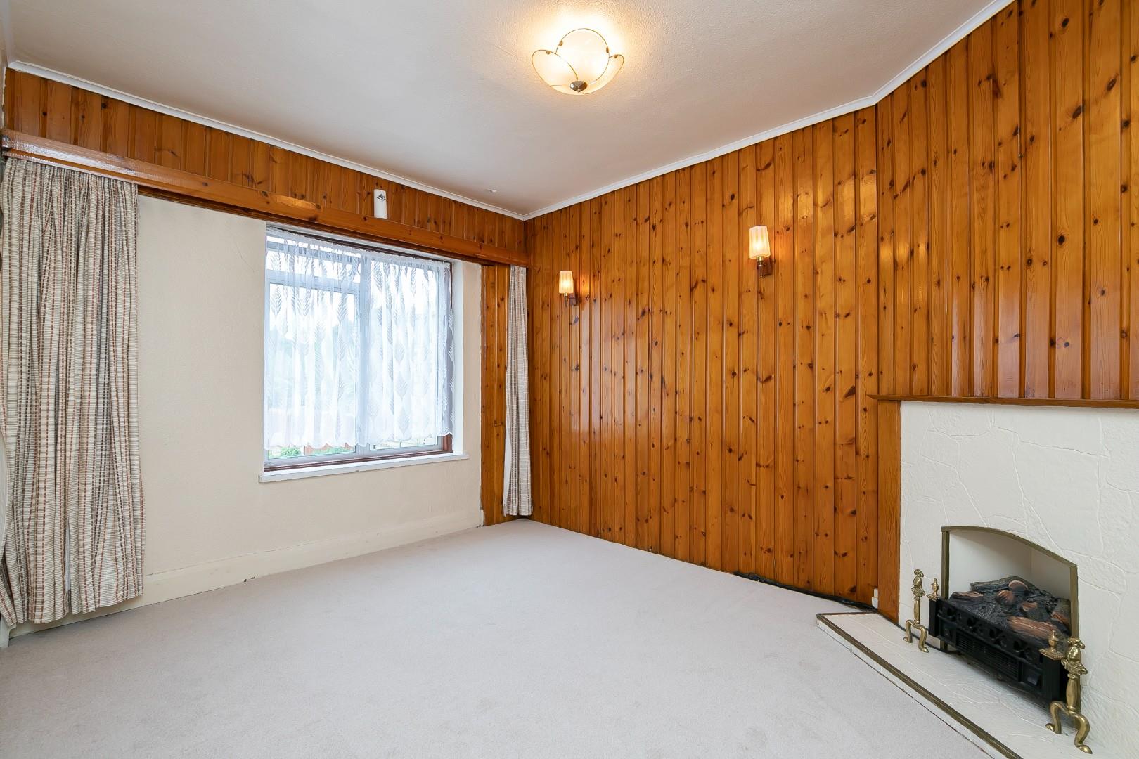 Property For Sale Epping Way, Chingford, E4 3 Bedroom House through