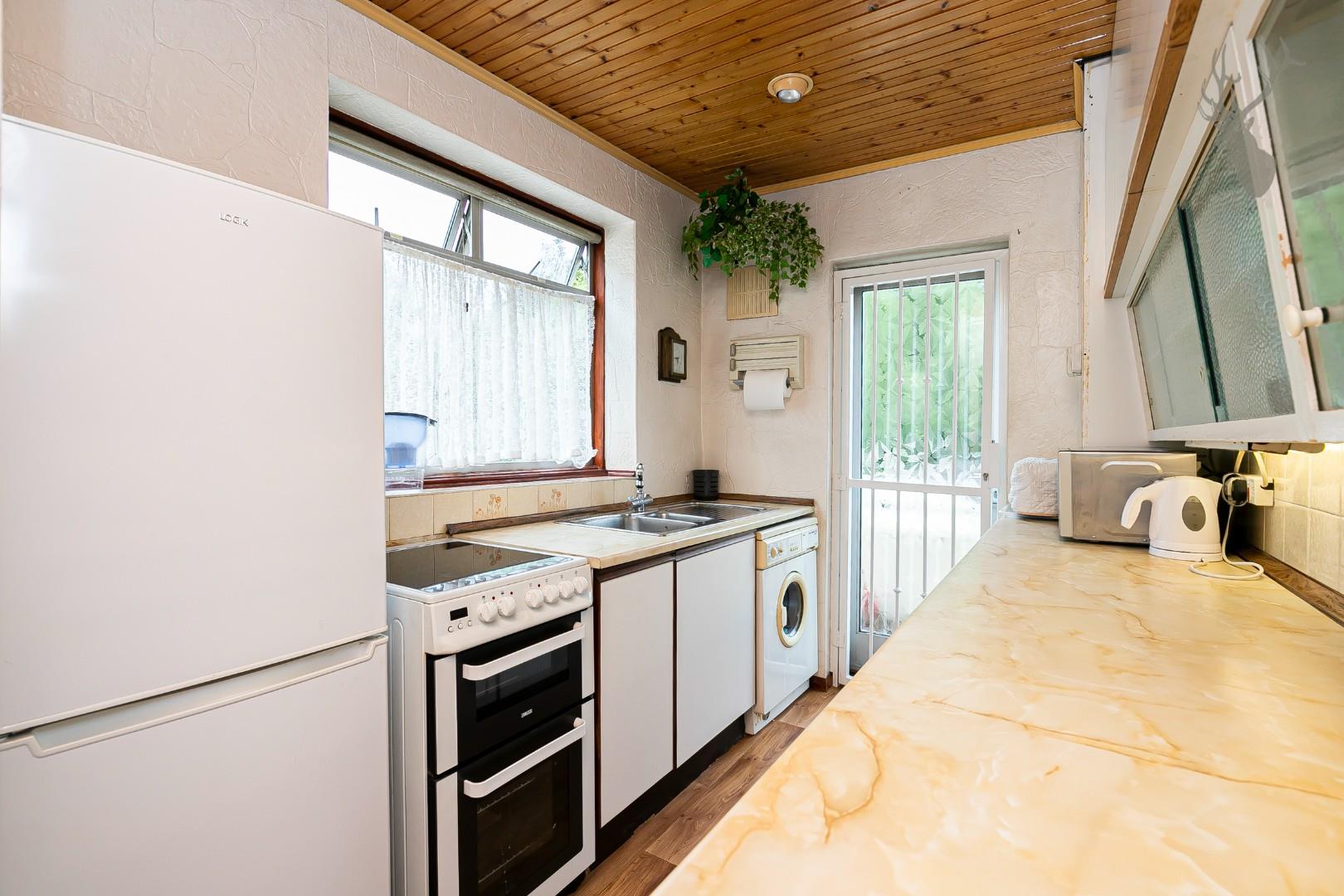 Property For Sale Epping Way, Chingford, E4 3 Bedroom House through