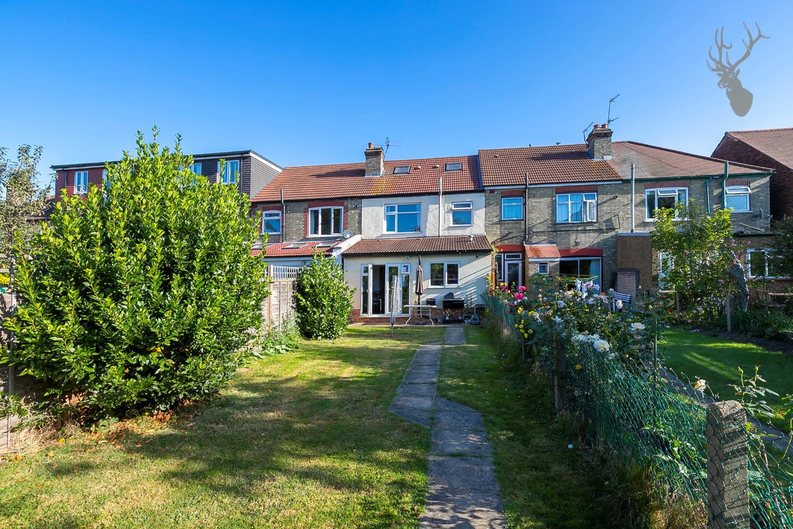 Property For Sale Wickham Road, Highams Park, E4 3 Bedroom House