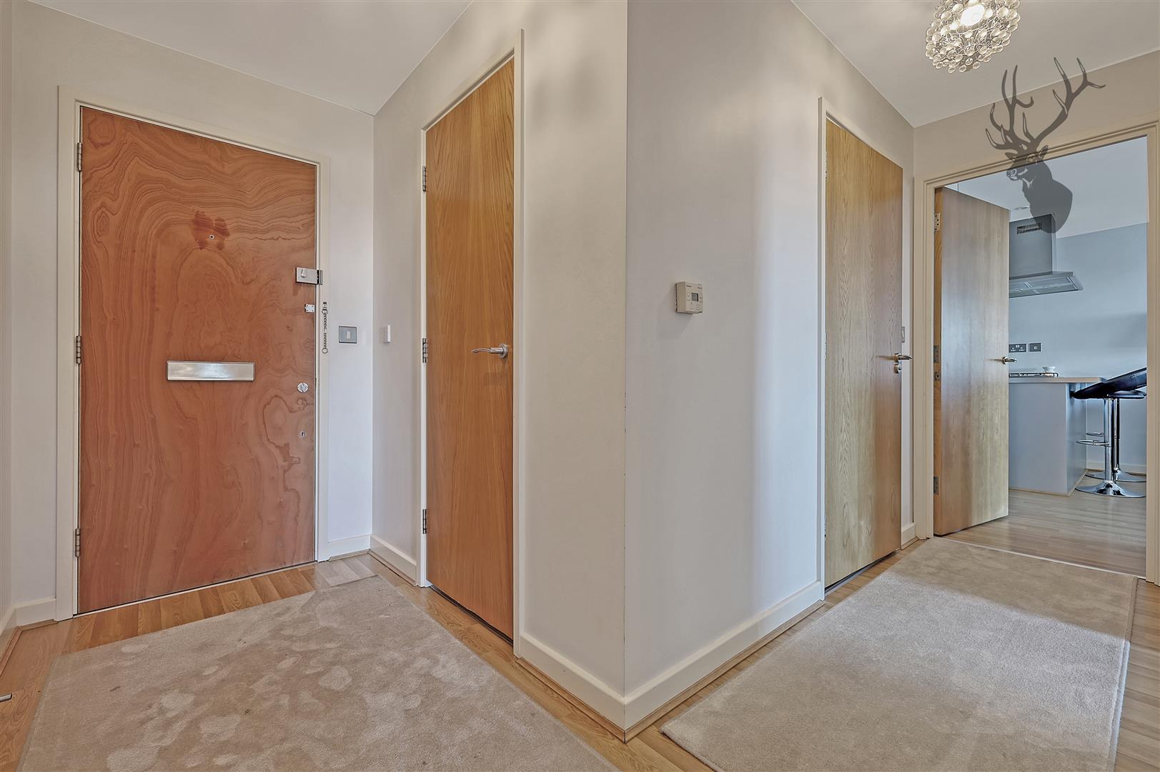 Property To Rent Queen Mary Avenue, South Woodford, E18 2 Bedroom