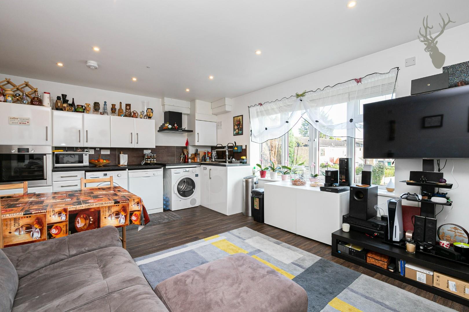 Property To Rent Roding Road, Loughton, IG10 | 1 Bedroom Flat through ...