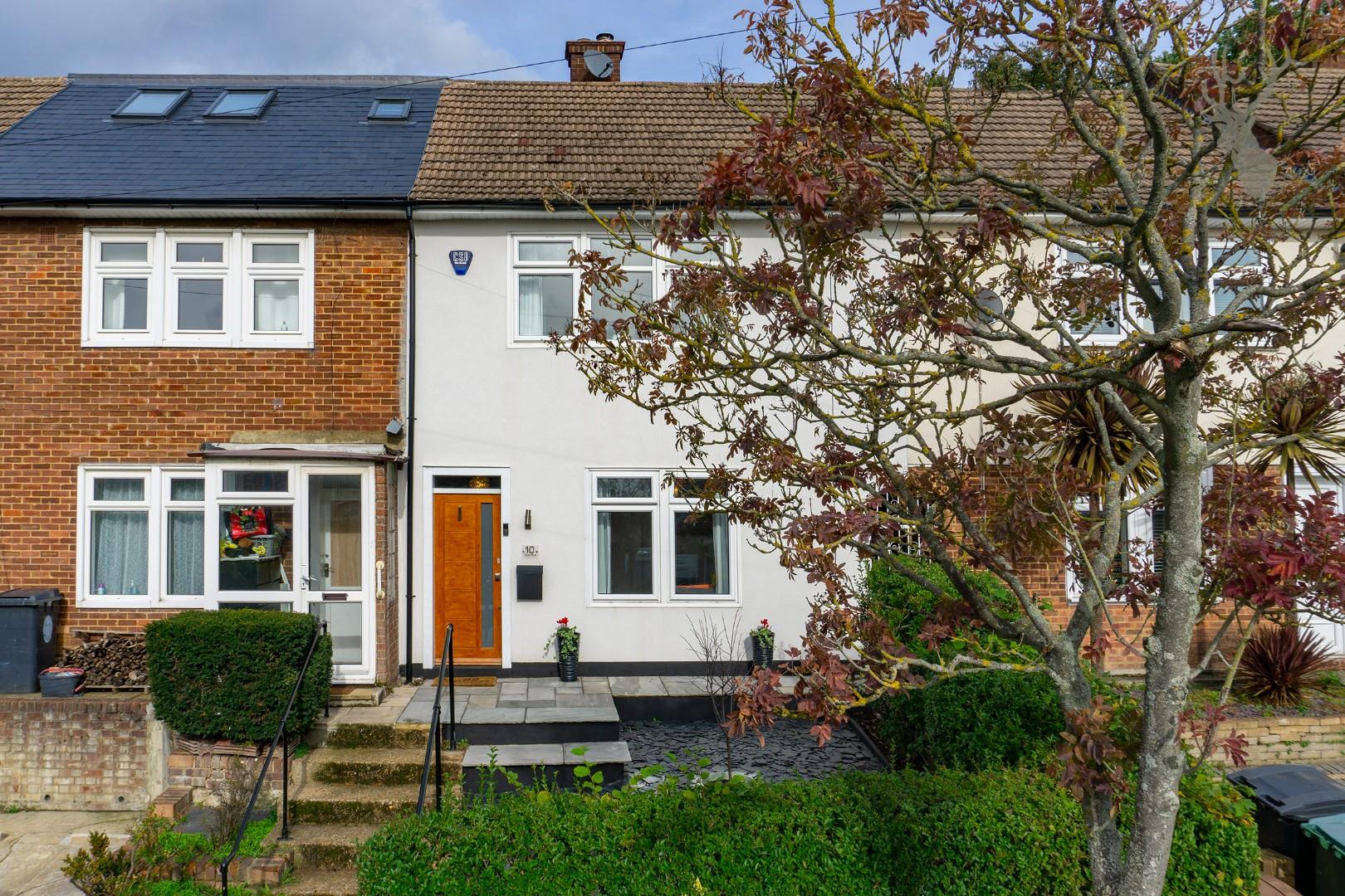 Similar Property: House in Chingford