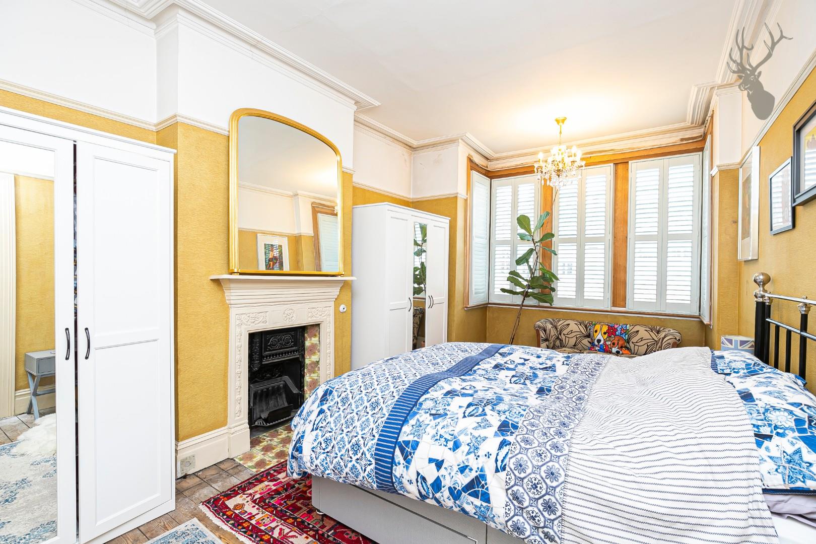 Property For Sale Frederica Road, Chingford, E4 4 Bedroom House