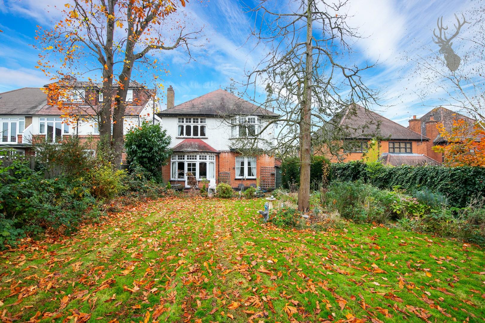 Property For Sale Connaught Avenue, Chingford, E4 4 Bedroom House