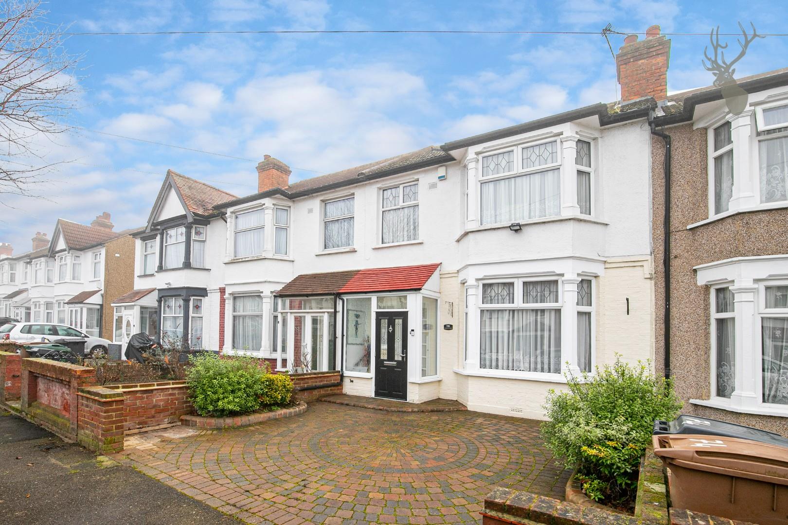 Property For Sale Middleton Avenue, Chingford, E4 3 Bedroom House