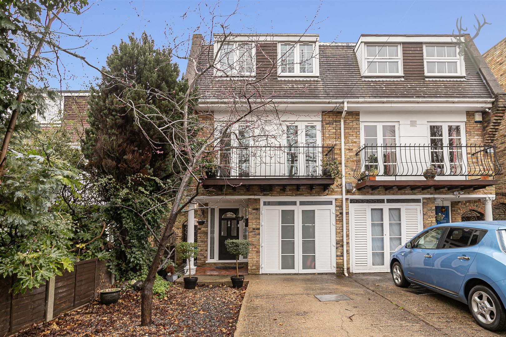 Property For Sale Mornington Road, Woodford Green, IG8 4 Bedroom