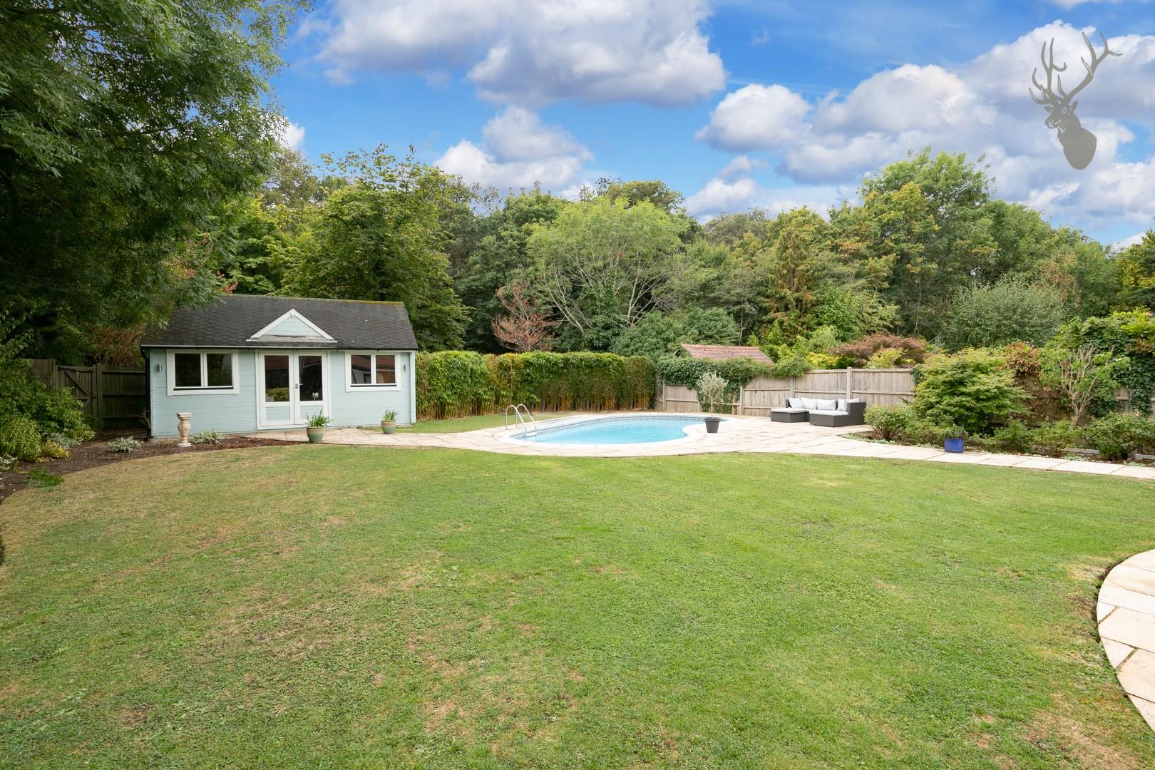 Property For Sale Woodman Lane, Chingford, E4 5 Bedroom House through