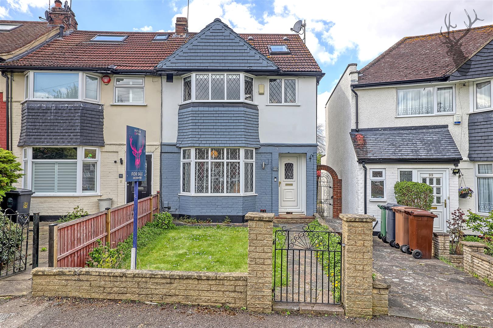 Property For Sale Drysdale Avenue, Chingford, E4 4 Bedroom House