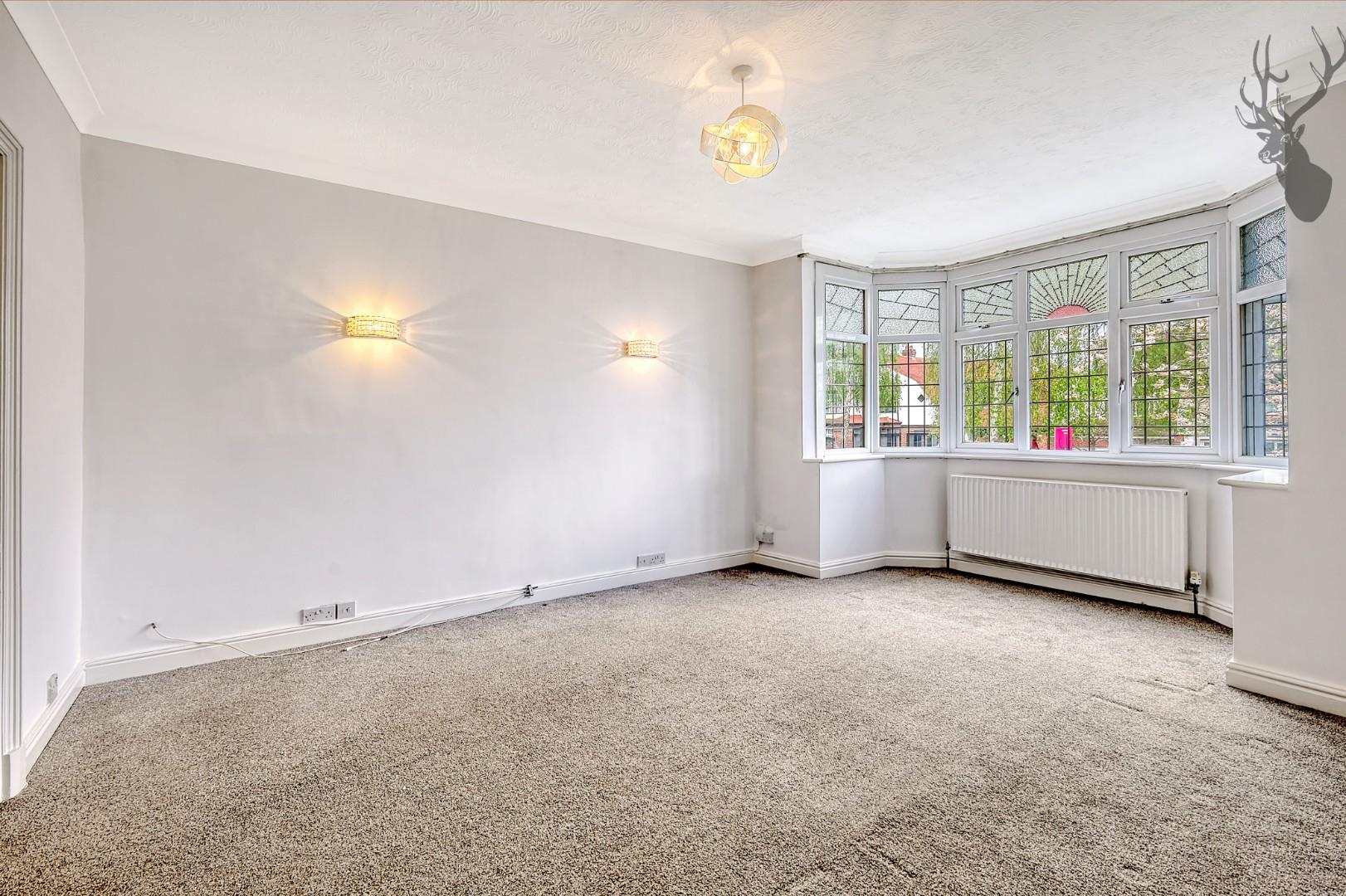 Property To Rent Dukes Avenue, Theydon Bois, CM16 3 Bedroom House