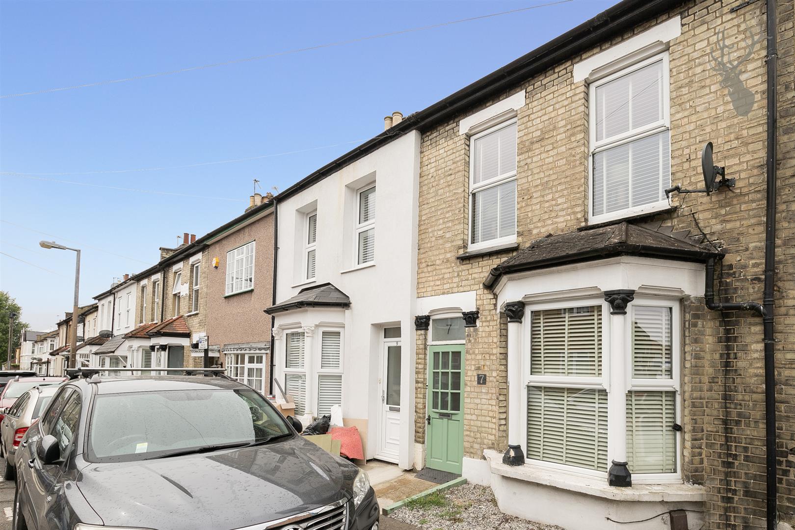 Property For Sale Garfield Road, Chingford, E4 3 Bedroom House