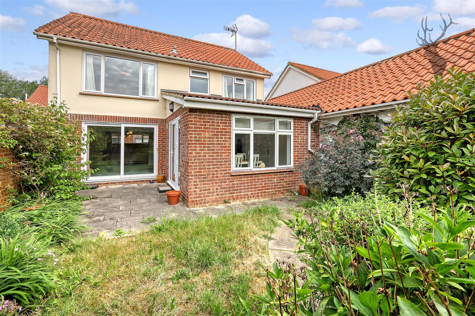 Property To Rent Thrifts Mead, Theydon Bois, CM16 4 Bedroom House