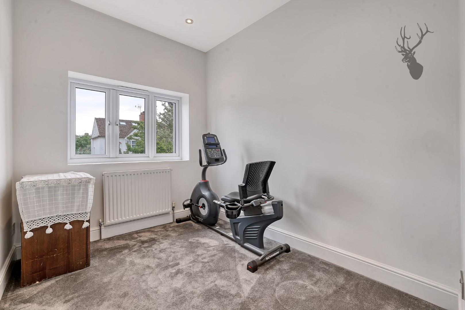 Property For Sale Charnwood Drive, London, E18 6 Bedroom House Semi