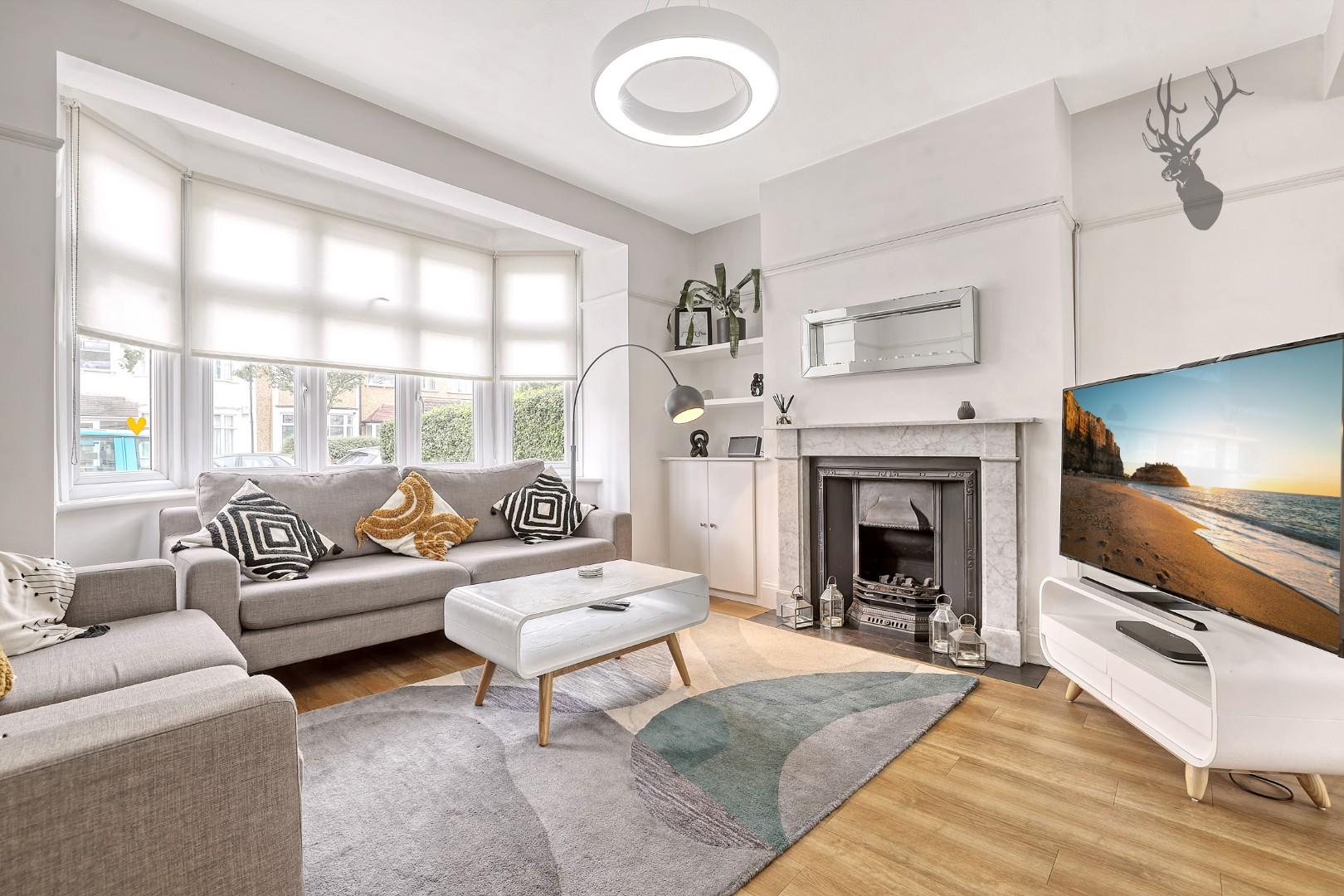 Property For Sale Charnwood Drive, London, E18 6 Bedroom House Semi