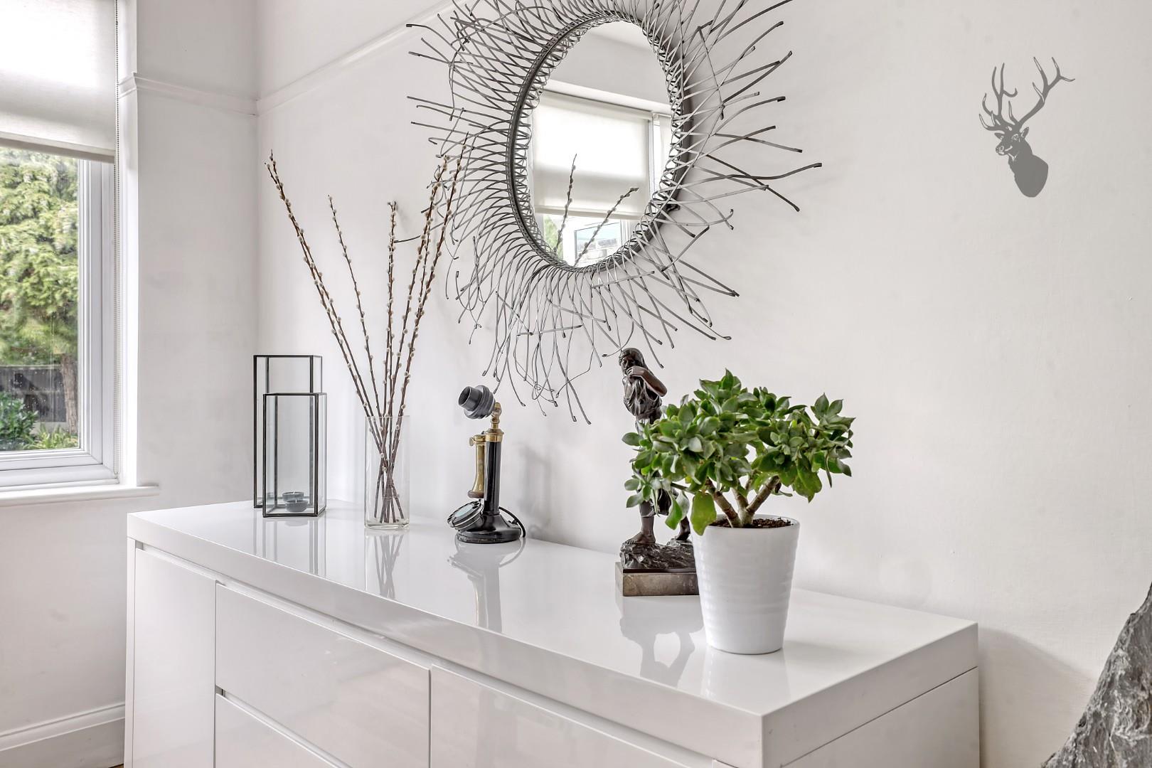 Property For Sale Charnwood Drive, London, E18 6 Bedroom House Semi