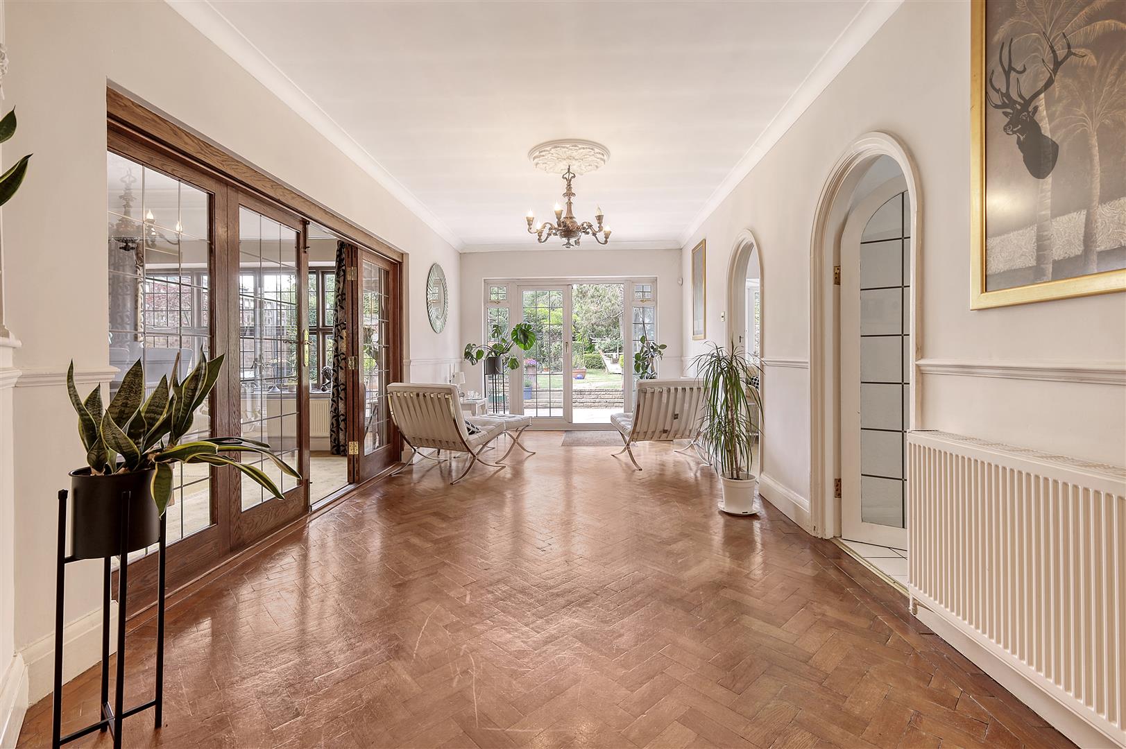 Property For Sale The Ridgeway, Chingford, E4 5 Bedroom House