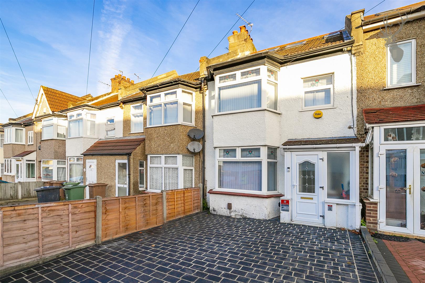 Property For Sale Hall Lane, Chingford, E4 3 Bedroom House Mid