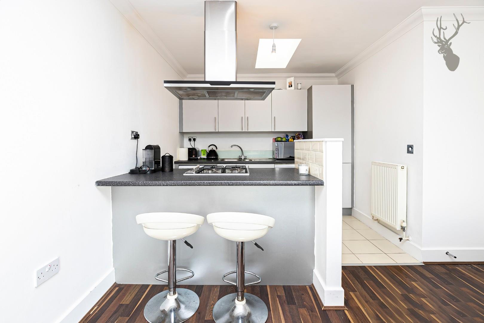 Property For Sale Manford Way, Chigwell, IG7 2 Bedroom Flat through Butler & Stag