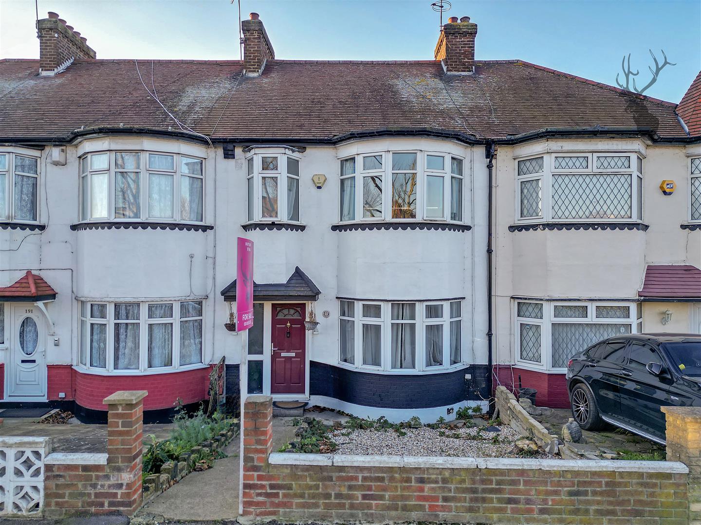 Similar Property: House in Chingford