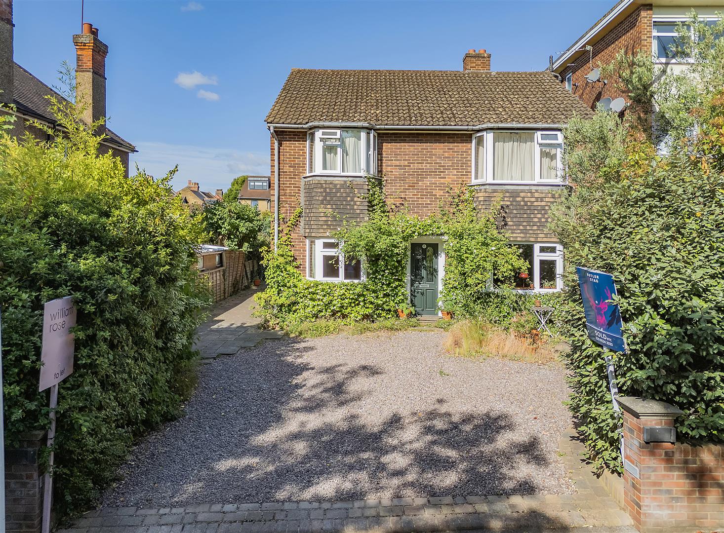 Similar Property: Flat - Purpose Built in 