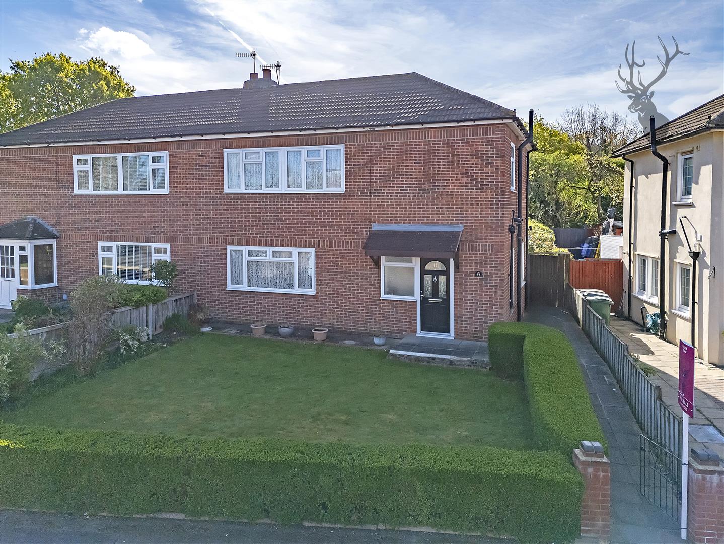 Valley Side Chingford E4