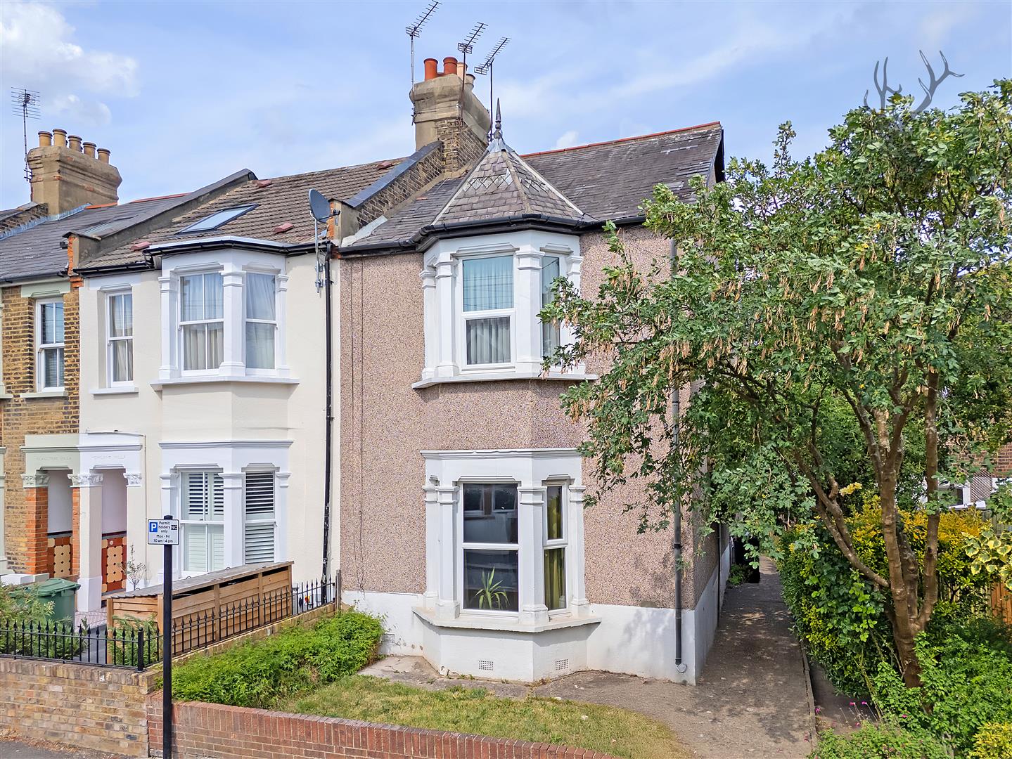 Connaught Road London E4