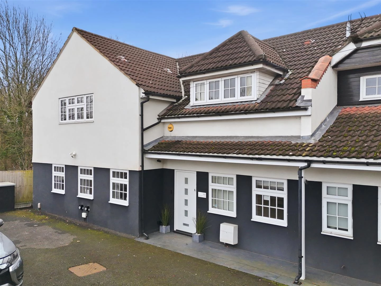 Property photo: Buckhurst Hill, IG9