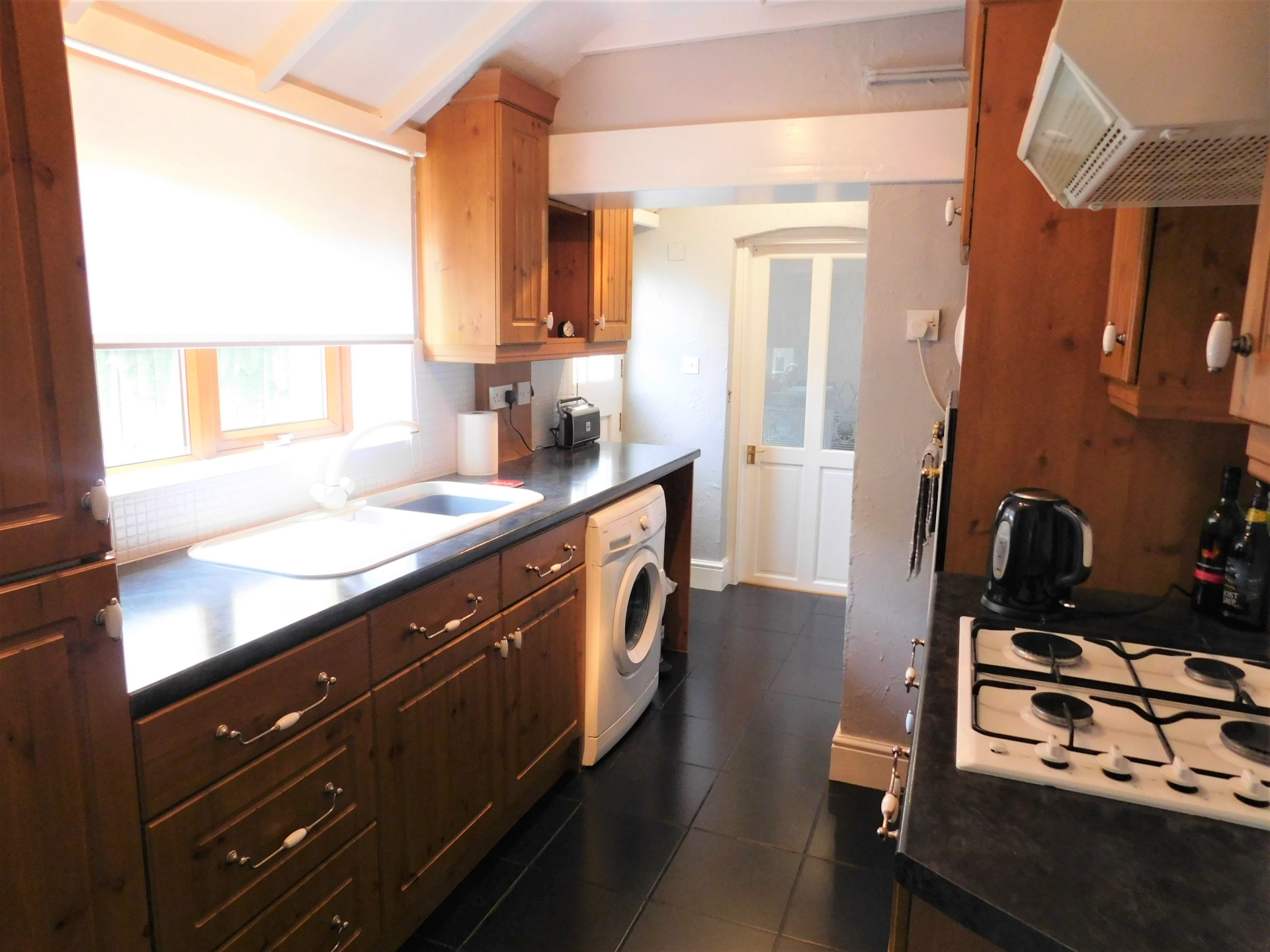 Property For Sale Rose Valley, Newhall, DE11 3 Bedroom Terraced