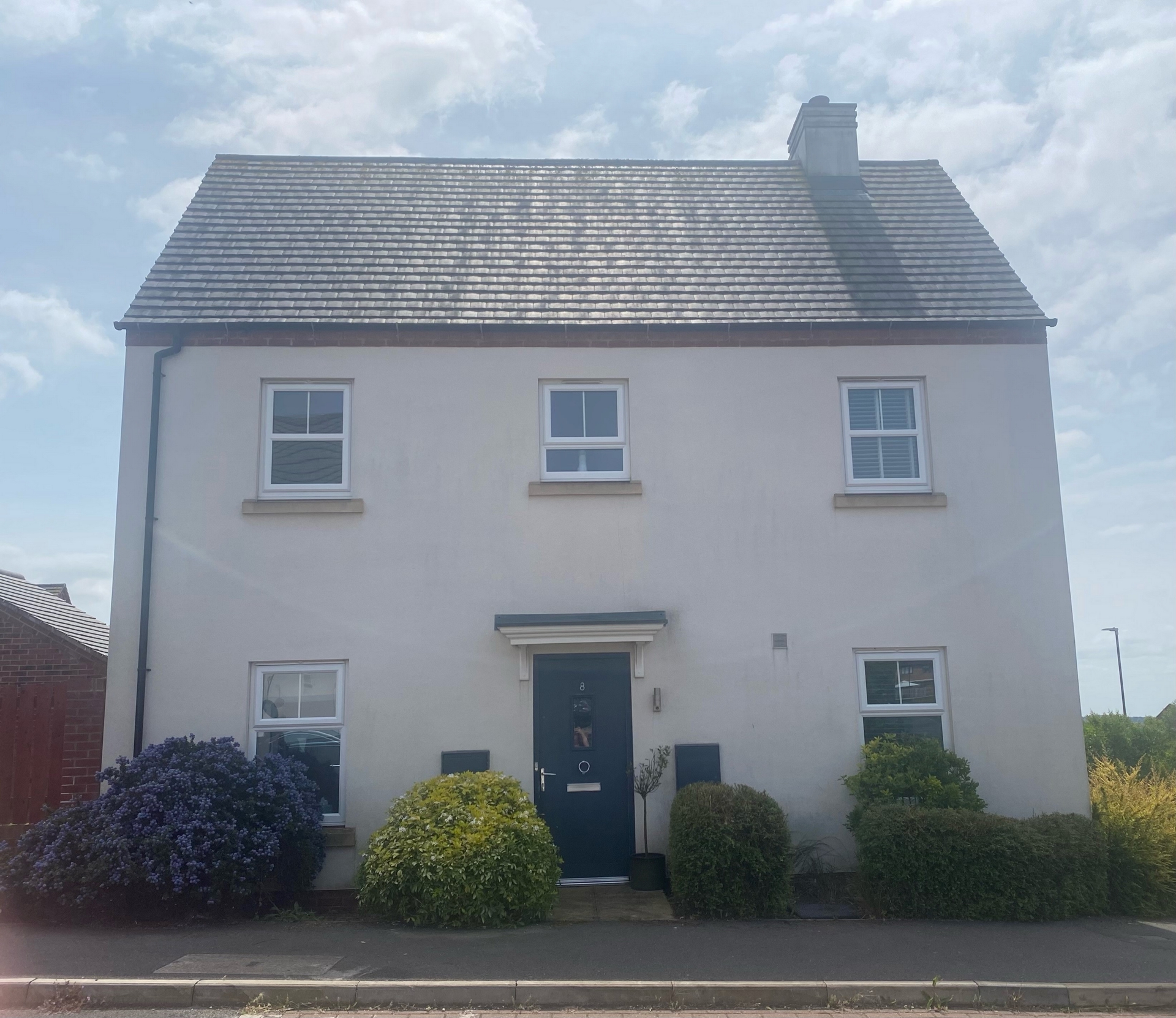 Property For Sale Rowan Drive, Midway, DE11 3 Bedroom Detached