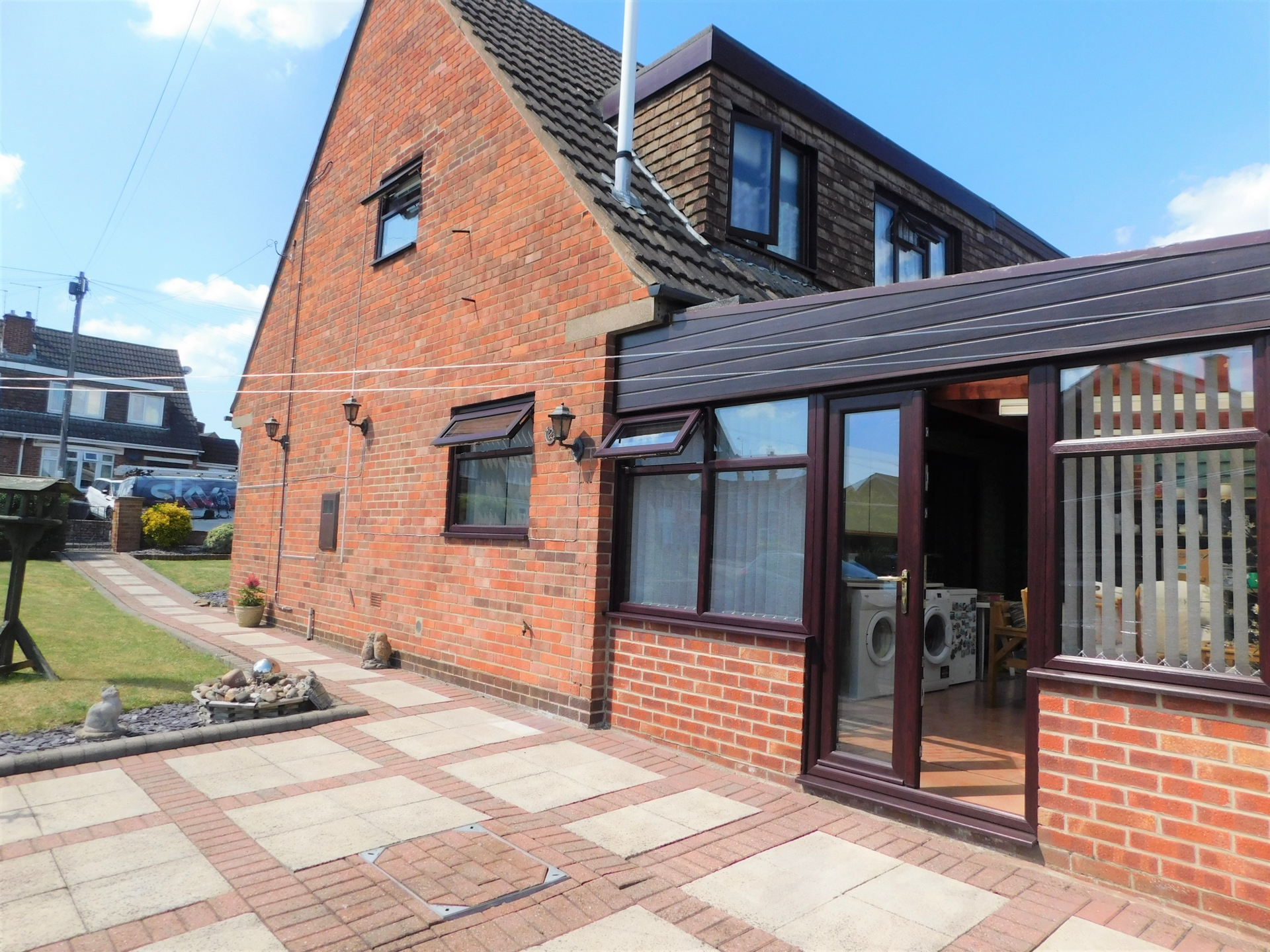 Property For Sale The Leys, Newhall, DE11 3 Bedroom Semi Detached