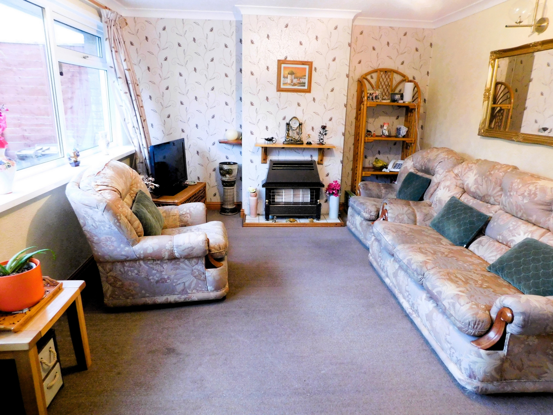 Property For Sale Sycamore Avenue, Newhall, DE11 2 Bedroom Bungalow