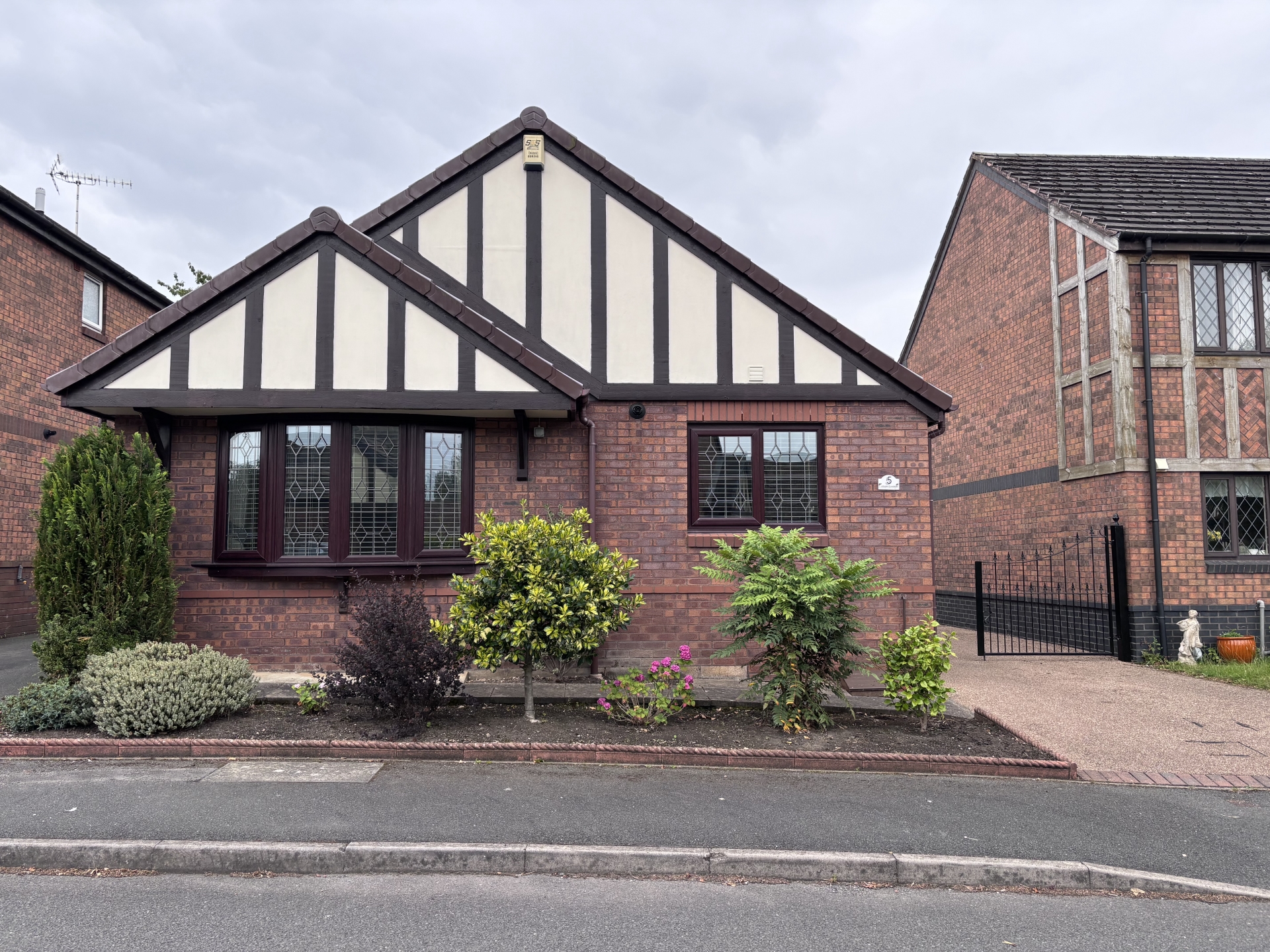 Hillside Gardens Church Gresley Swadlincote DE11